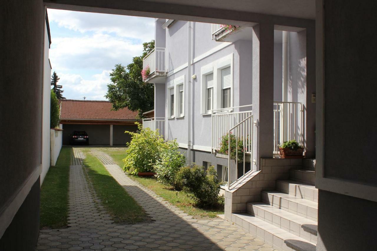 Appartement Berni Strebersdorf Buitenkant foto
