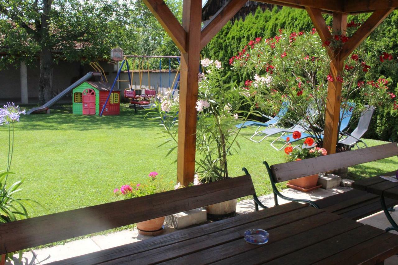 Appartement Berni Strebersdorf Buitenkant foto