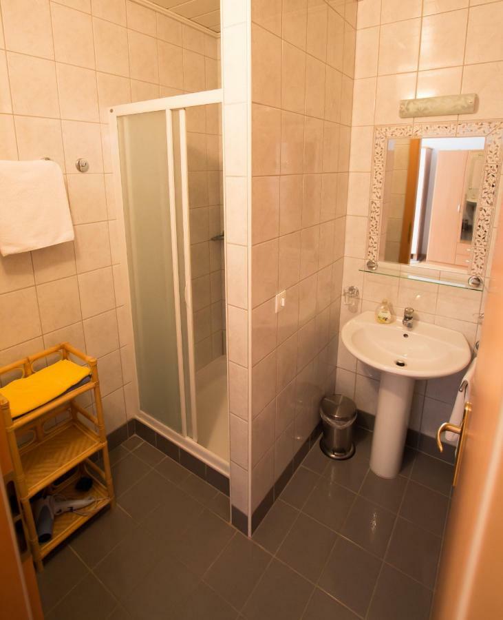 Appartement Berni Strebersdorf Buitenkant foto